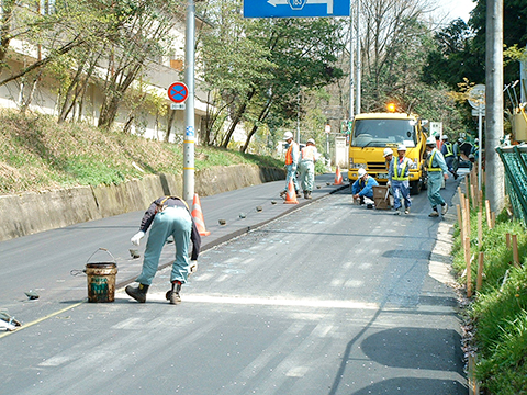 奈良名張線 臨時単独舗装道補修事業
